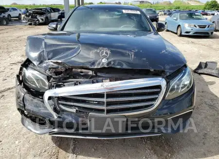 MERCEDES-BENZ E 300 2019 vin WDDZF4JB5KA547829 from auto auction Copart