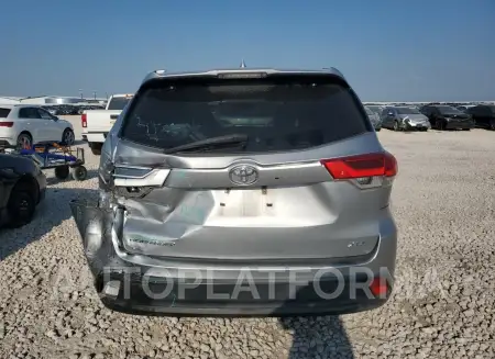 TOYOTA HIGHLANDER 2017 vin 5TDKZRFH9HS192690 from auto auction Copart