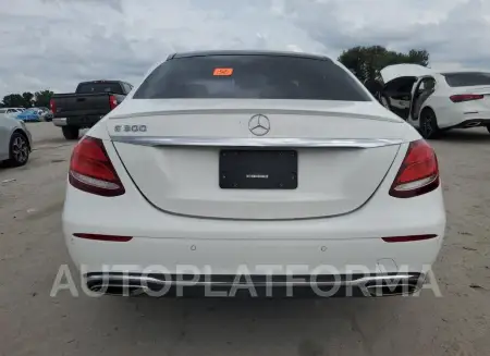 MERCEDES-BENZ E 300 2019 vin WDDZF4JB5KA514409 from auto auction Copart