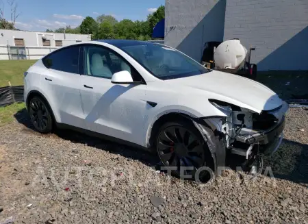 TESLA MODEL Y 2022 vin 7SAYGDEF4NF522385 from auto auction Copart