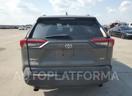 TOYOTA RAV4 XLE 2019 vin 2T3W1RFV3KC013873 from auto auction Copart