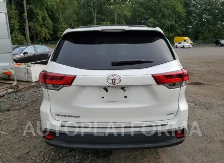 TOYOTA HIGHLANDER 2019 vin 5TDBZRFH4KS943542 from auto auction Copart