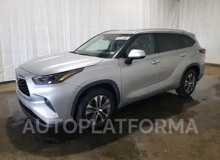 Toyota Highlander 2022 2022 vin 5TDGZRAH4NS128677 from auto auction Copart