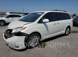 TOYOTA SIENNA XLE 2015 vin 5TDYK3DC1FS635494 from auto auction Copart