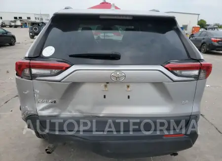 TOYOTA RAV4 LE 2019 vin JTMH1RFV0KJ006305 from auto auction Copart