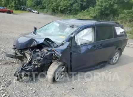 Toyota Sienna LE 2019 2019 vin 5TDKZ3DC5KS990910 from auto auction Copart