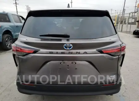 TOYOTA SIENNA XLE 2021 vin 5TDYRKEC0MS009100 from auto auction Copart