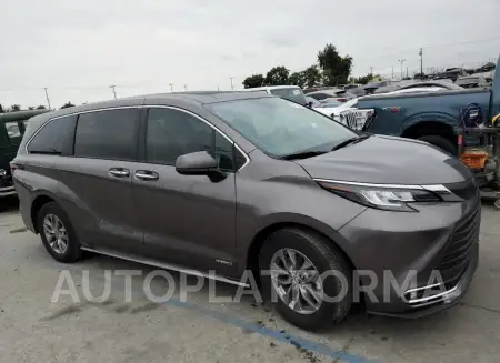 TOYOTA SIENNA XLE 2021 vin 5TDYRKEC0MS009100 from auto auction Copart