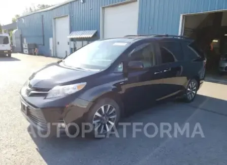 Toyota Sienna XLE 2019 2019 vin 5TDDZ3DC0KS210093 from auto auction Copart