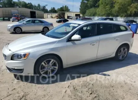 Volvo V60 2015 2015 vin YV140MEK2F1261727 from auto auction Copart