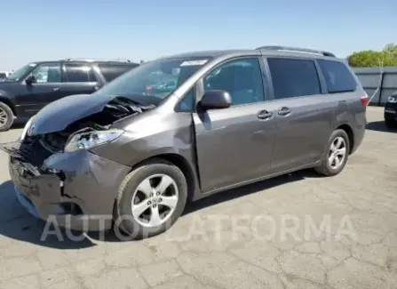 Toyota Sienna LE 2015 2015 vin 5TDKK3DC3FS577443 from auto auction Copart