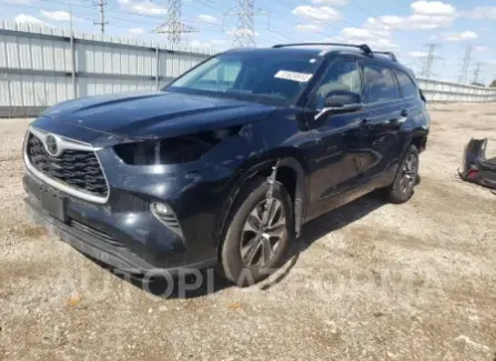 Toyota Highlander 2022 2022 vin 5TDGZRBH9NS586438 from auto auction Copart