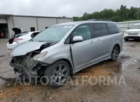 Toyota Sienna SE 2016 2016 vin 5TDXK3DC7GS706288 from auto auction Copart