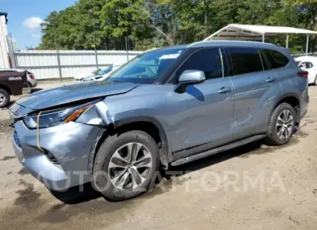 Toyota Highlander 2022 2022 vin 5TDGZRAH8NS119920 from auto auction Copart