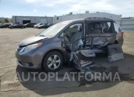 Toyota Sienna LE 2017 2017 vin 5TDKZ3DCXHS875745 from auto auction Copart