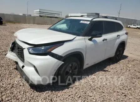 Toyota Highlander 2024 2024 vin 5TDKBRCH9RS617979 from auto auction Copart