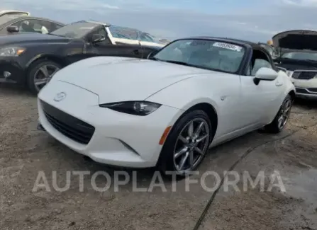 Mazda MX-5 2022 2022 vin JM1NDAD77N0504821 from auto auction Copart