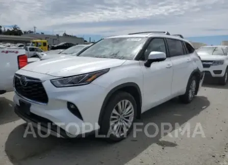 Toyota Highlander 2024 2024 vin 5TDKDRBH4RS538618 from auto auction Copart