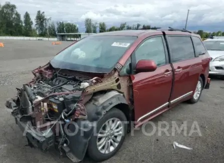 Toyota Sienna XLE 2015 2015 vin 5TDYK3DC8FS584656 from auto auction Copart