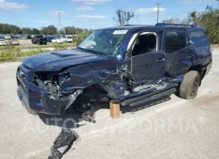 Toyota 4 Runner 2022 2022 vin JTERU5JR1N5977319 from auto auction Copart