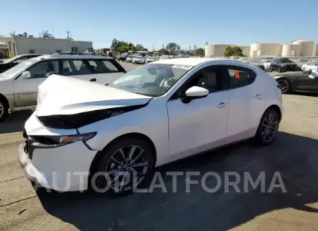 Mazda 3 2019 2019 vin JM1BPBMM7K1124132 from auto auction Copart