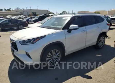 Toyota Highlander 2021 2021 vin 5TDFZRBH6MS111601 from auto auction Copart