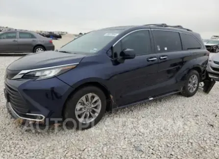 Toyota Sienna XLE 2023 2023 vin 5TDYRKEC8PS159136 from auto auction Copart