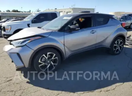 Toyota C-HR XLE 2020 2020 vin JTNKHMBX4L1064121 from auto auction Copart