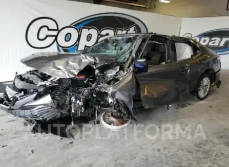 Toyota Camry L 2018 2018 vin 4T1B11HK2JU022489 from auto auction Copart