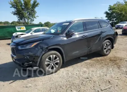 Toyota Highlander 2021 2021 vin 5TDGZRBH5MS543195 from auto auction Copart