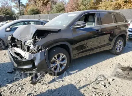 Toyota Highlander 2015 2015 vin 5TDJKRFH4FS222398 from auto auction Copart