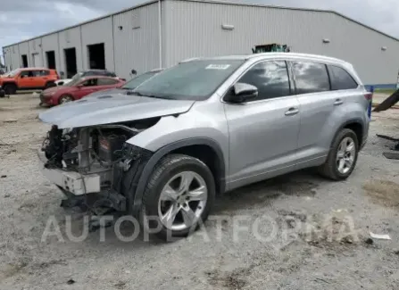 Toyota Highlander 2015 2015 vin 5TDYKRFH9FS071203 from auto auction Copart