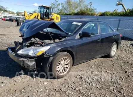 Toyota Camry LE 2017 2017 vin 4T1BF1FK8HU413998 from auto auction Copart