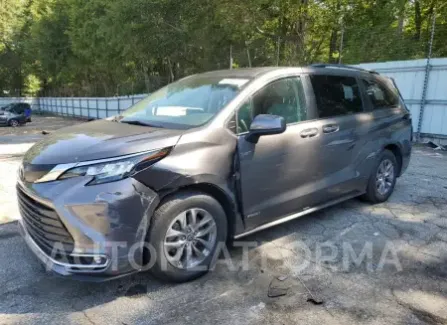 Toyota Sienna XLE 2021 2021 vin 5TDYRKEC2MS044396 from auto auction Copart