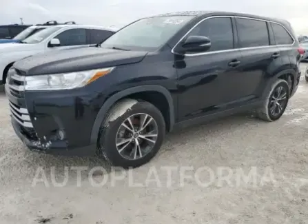 Toyota Highlander 2019 2019 vin 5TDZZRFH3KS337812 from auto auction Copart