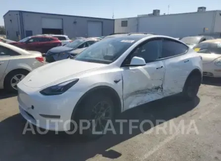 Tesla Model Y 2024 2024 vin 7SAYGDED5RF184175 from auto auction Copart