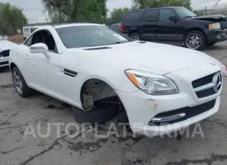 Mercedes-Benz SLK250 2015 2015 vin WDDPK4HA8FF102364 from auto auction Iaai