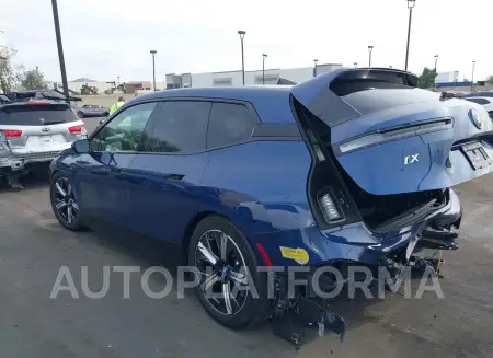 BMW IX 2022 vin WB523CF0XNCK45432 from auto auction Iaai