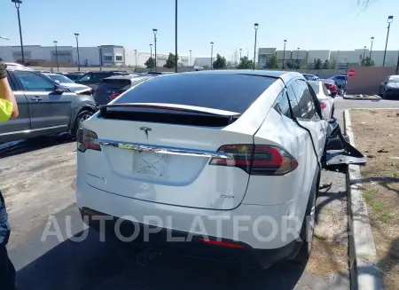 TESLA MODEL X 2018 vin 5YJXCAE27JF102839 from auto auction Iaai