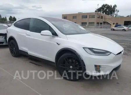 Tesla Model X 2017 2017 vin 5YJXCAE24HF066098 from auto auction Iaai