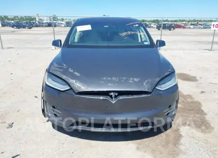 TESLA MODEL X 2019 vin 5YJXCBE2XKF184704 from auto auction Iaai