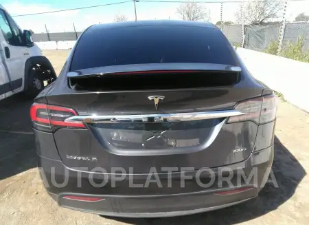 TESLA MODEL X 2017 vin 5YJXCBE20HF065049 from auto auction Iaai