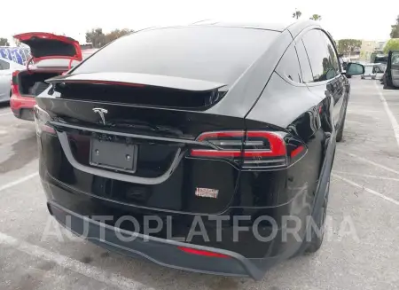 TESLA MODEL X 2022 vin 7SAXCDE58NF358816 from auto auction Iaai