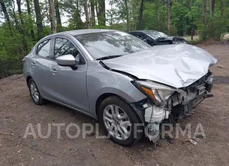 Toyota Yaris 2017 2017 vin 3MYDLBYV2HY190830 from auto auction Iaai