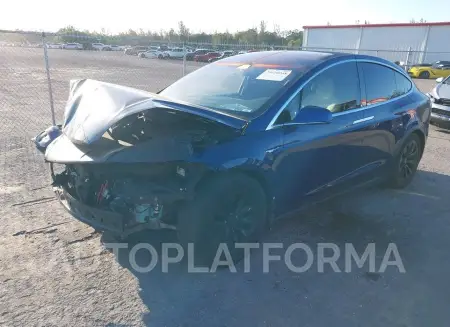 TESLA MODEL X 2017 vin 5YJXCDE2XHF054121 from auto auction Iaai