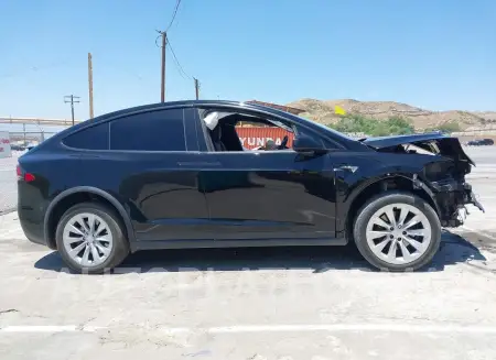 TESLA MODEL X 2020 vin 5YJXCAE25LF303643 from auto auction Iaai