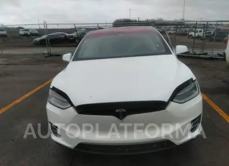 TESLA MODEL X 2018 vin 5YJXCDE28JF116797 from auto auction Iaai