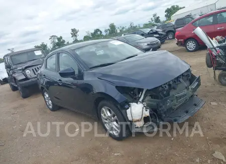 Toyota Yaris 2017 2017 vin 3MYDLBYV4HY167758 from auto auction Iaai