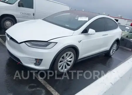 TESLA MODEL X 2017 vin 5YJXCDE28HF076778 from auto auction Iaai