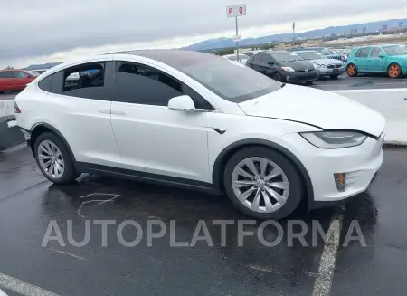 TESLA MODEL X 2017 vin 5YJXCDE28HF076778 from auto auction Iaai